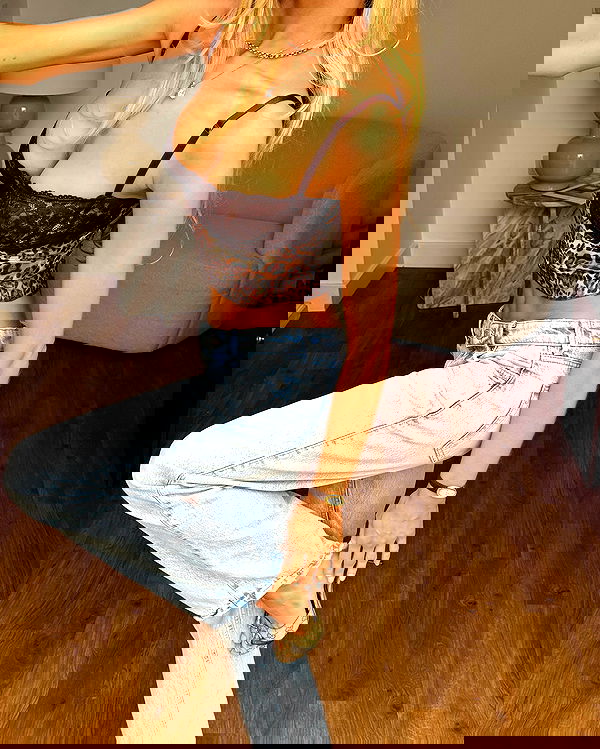 victoriaturnerr image ~ Altpins