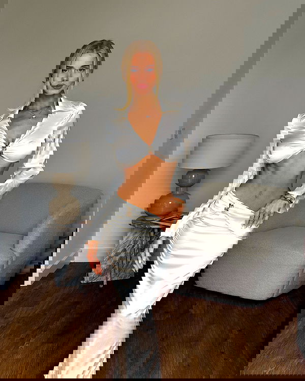 victoriaturnerr image ~ Altpins