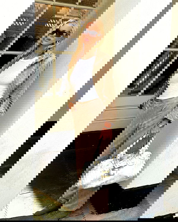 victoriaturnerr image ~ Altpins