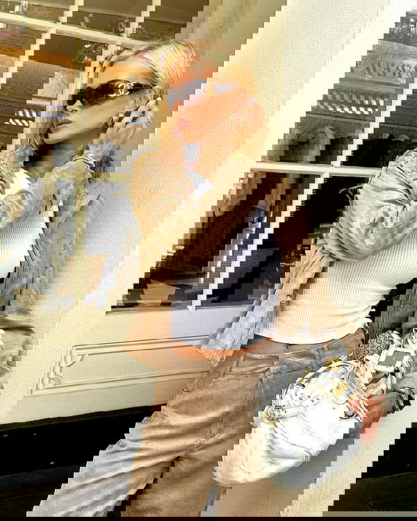 victoriaturnerr image ~ Altpins