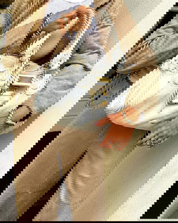 victoriaturnerr image ~ Altpins