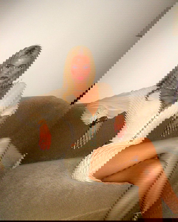 victoriaturnerr image ~ Altpins