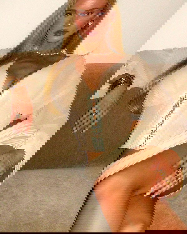 victoriaturnerr image ~ Altpins