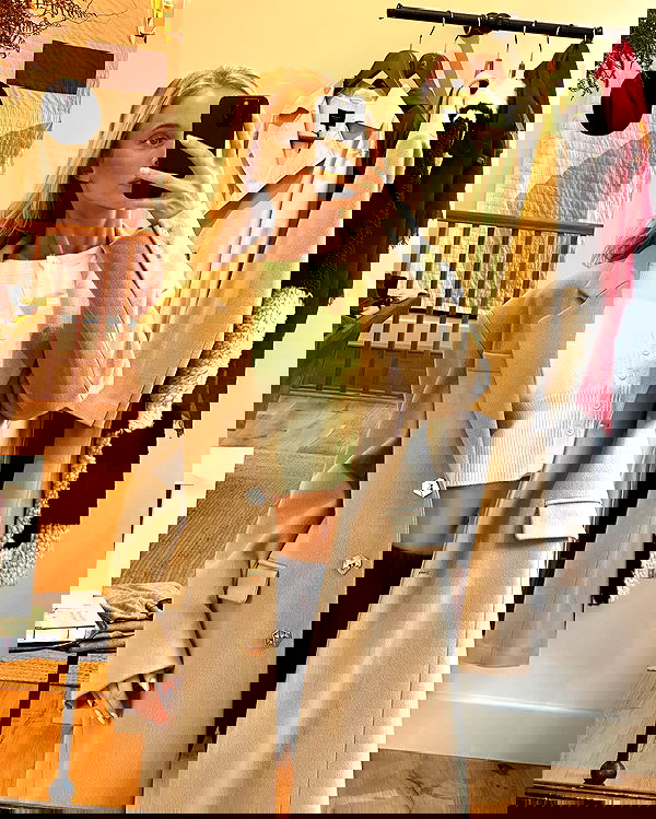 victoriaturnerr image ~ Altpins