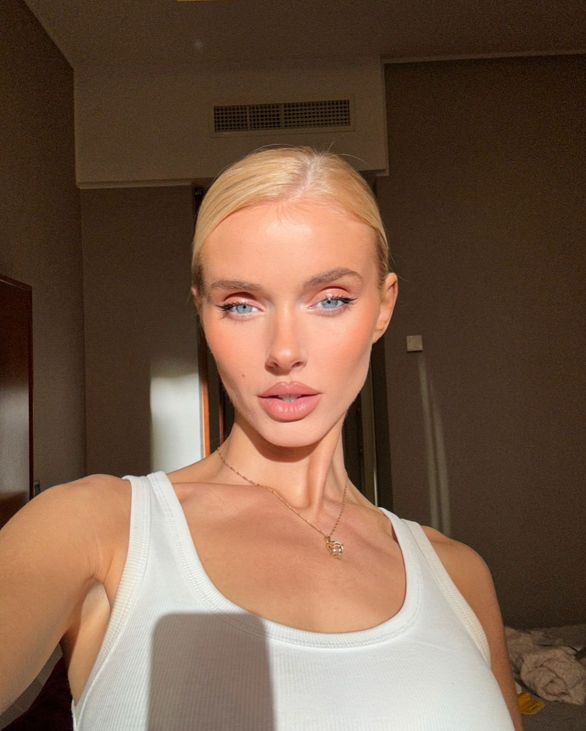 victoriaturnerr instagram image archive image