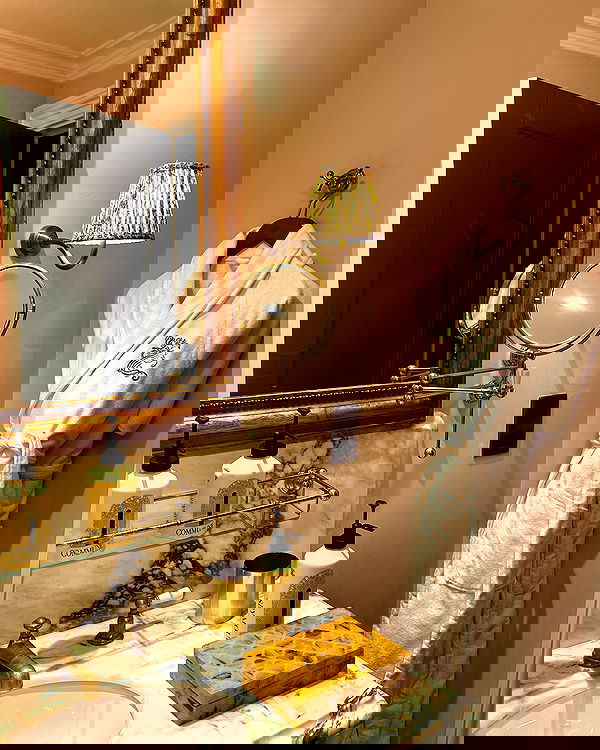 victoriaturnerr image ~ Altpins