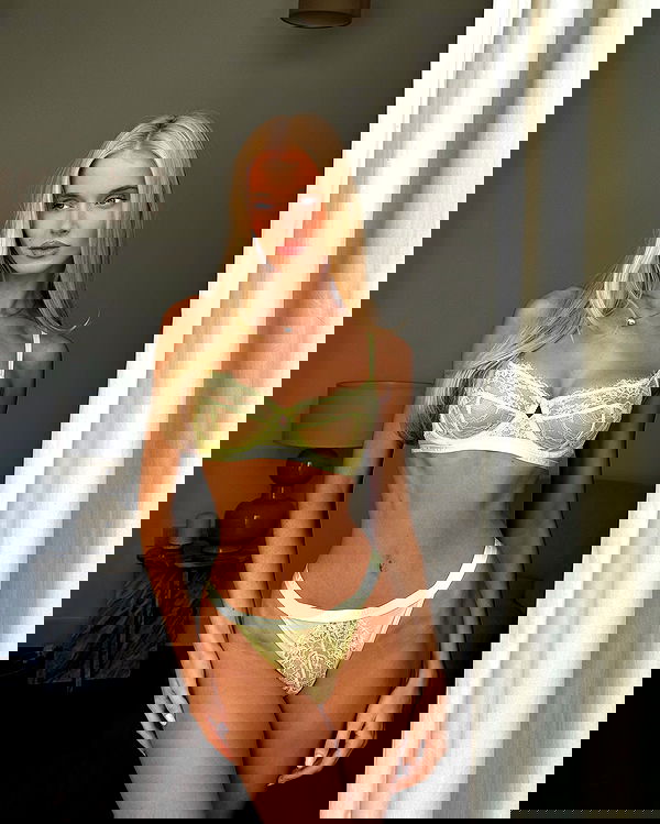 victoriaturnerr image ~ Altpins