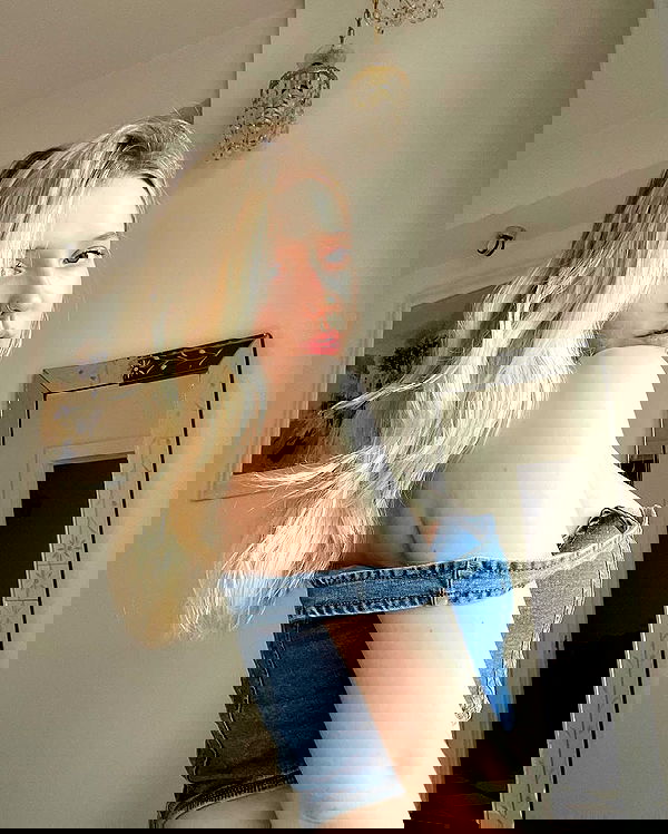 vive.la.lucy vive.la.lucy archive image