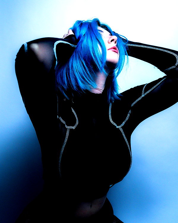 vixenp_ instagram image archive image