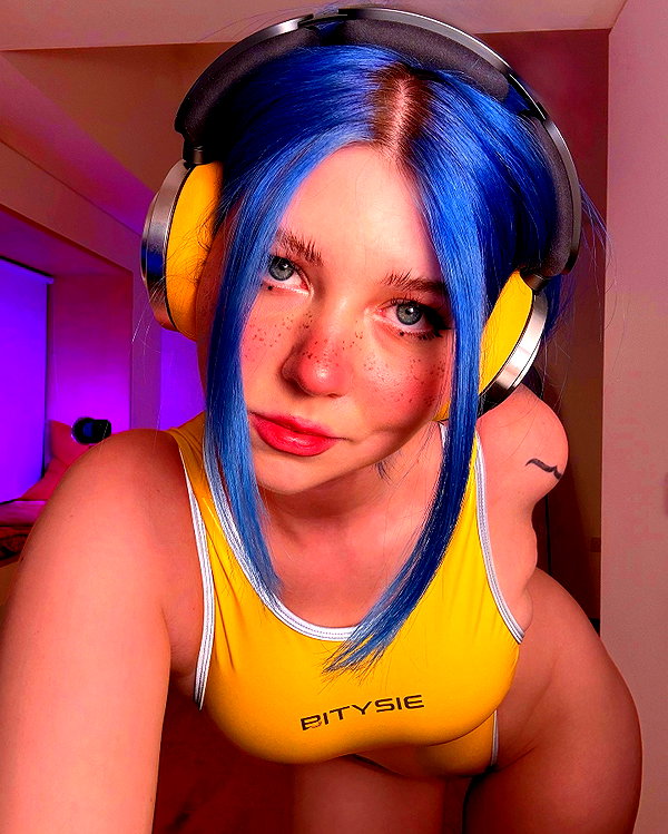 vixenp_ instagram image archive image
