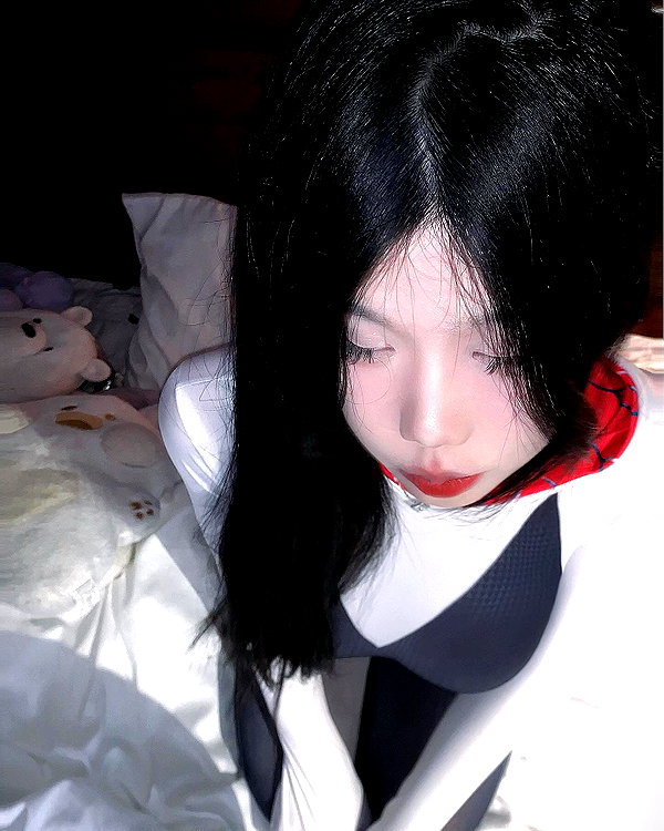 wdmp00_ instagram image archive image