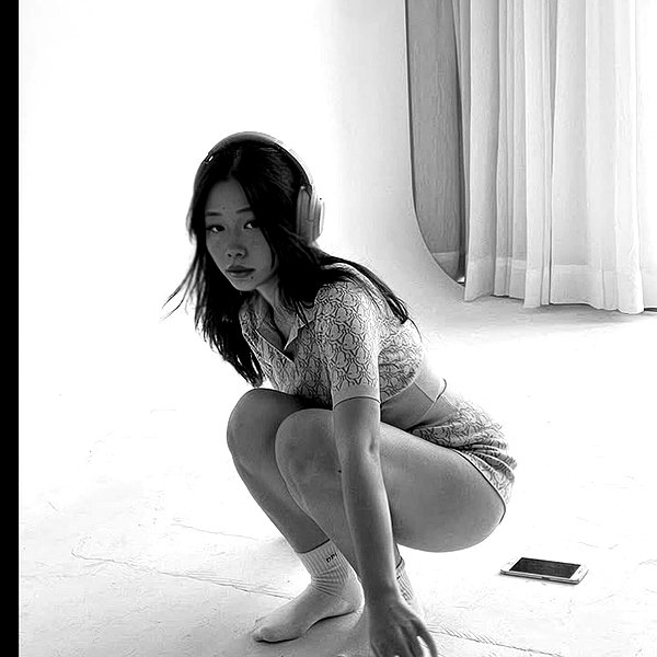 whosjimin._ instagram image archive image