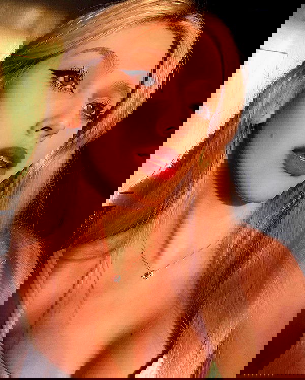 whylollycry whylollycry archive image