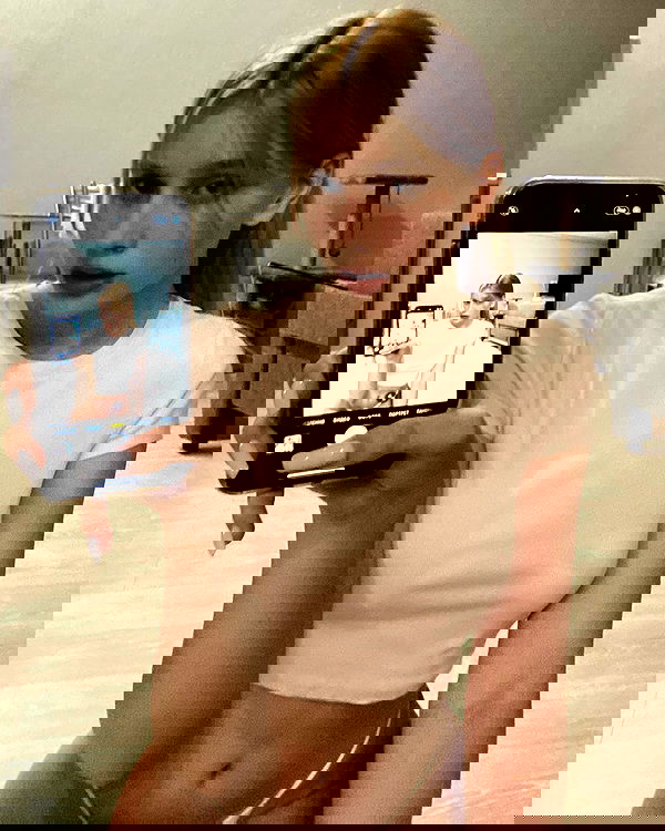 whylollycry whylollycry archive image