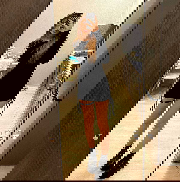 whylollycry whylollycry archive image