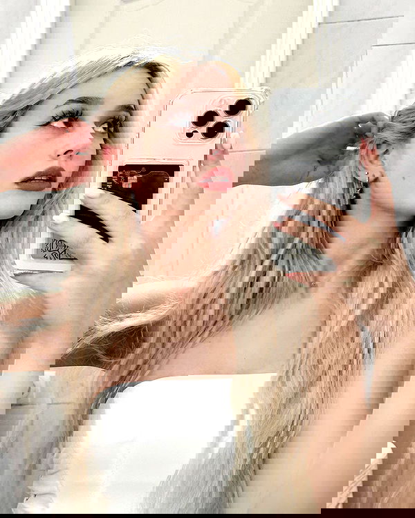 whylollycry whylollycry archive image