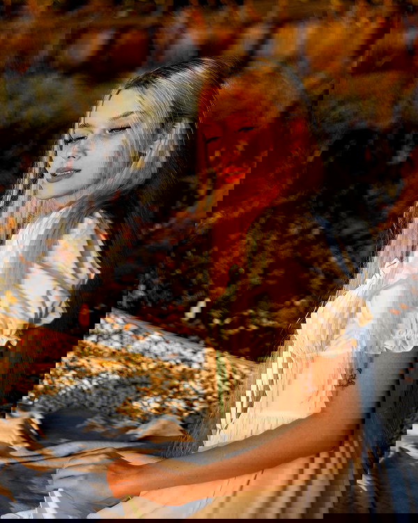 whylollycry whylollycry archive image