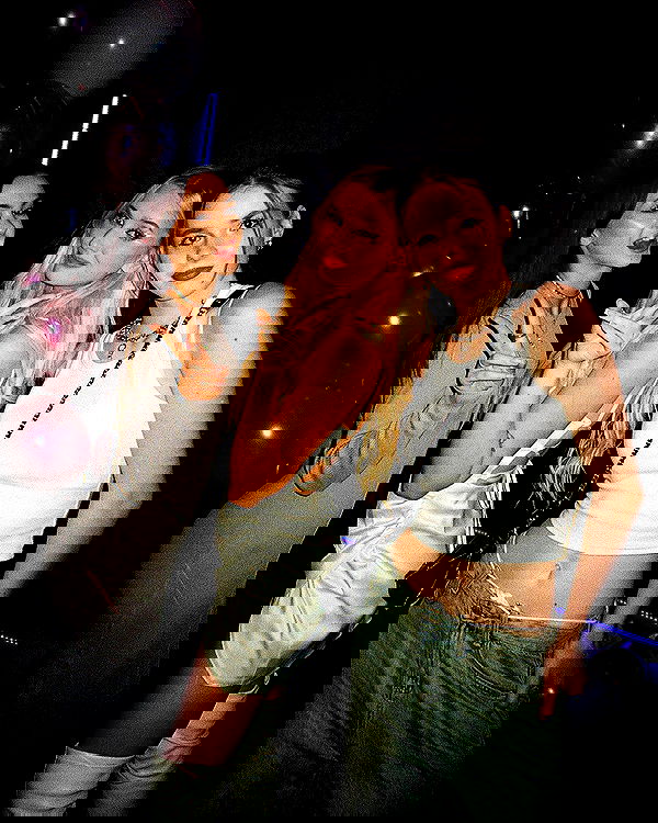 whylollycry whylollycry archive image