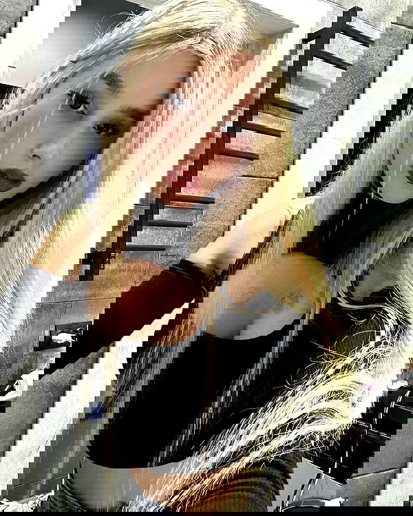 whylollycry whylollycry archive image