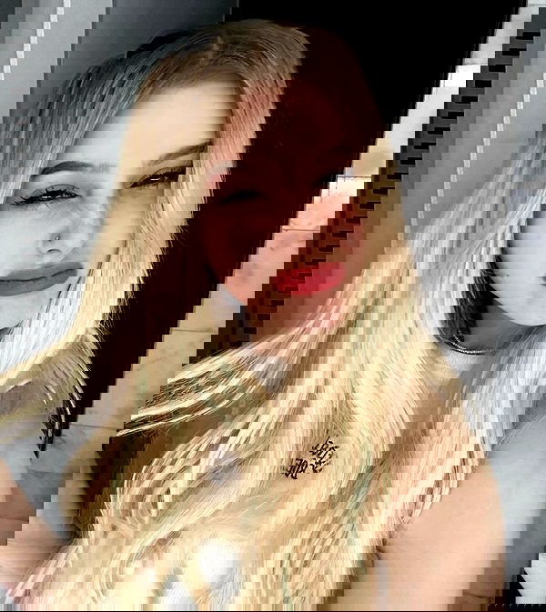 whylollycry whylollycry archive image