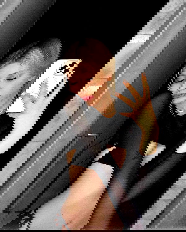 whylollycry whylollycry archive image