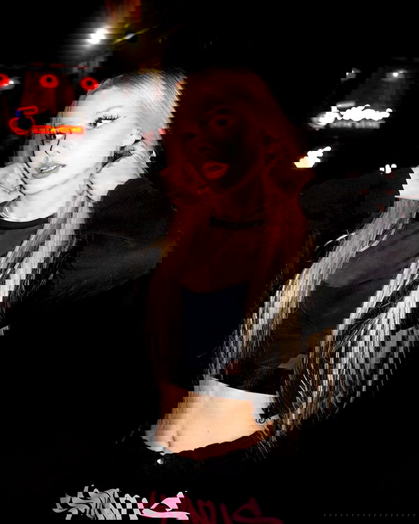 whylollycry whylollycry archive image