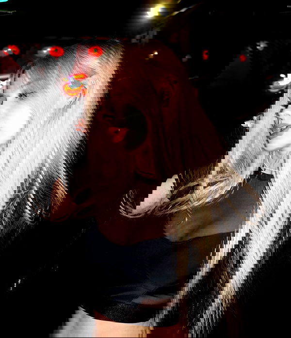 whylollycry whylollycry archive image