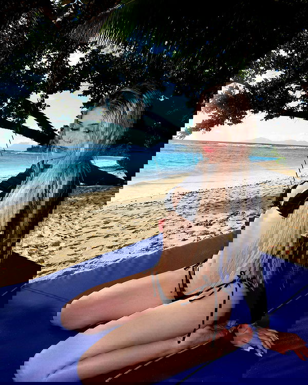 whylollycry whylollycry archive image