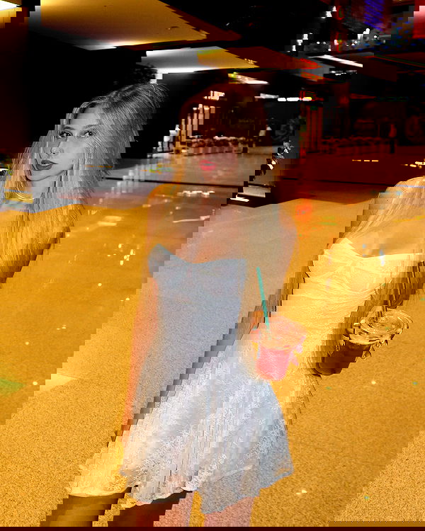 whylollycry whylollycry archive image