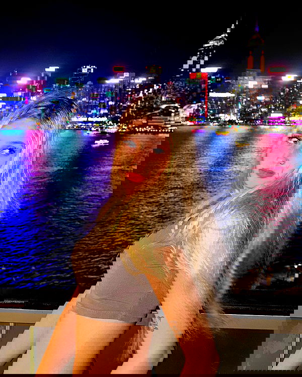 whylollycry whylollycry archive image