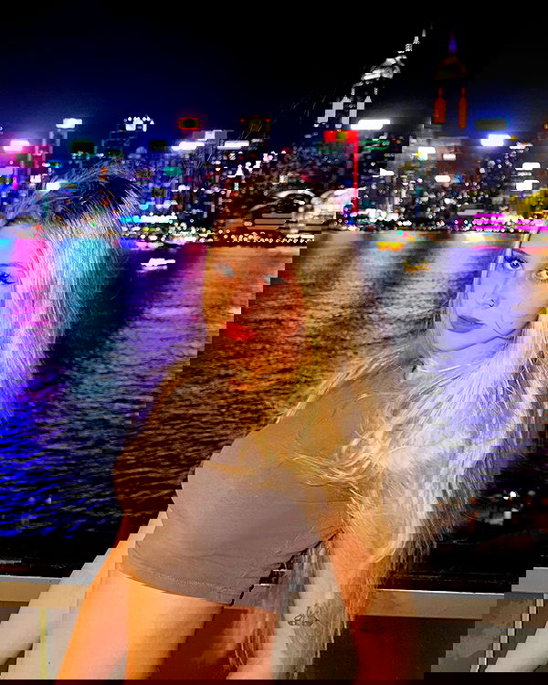 whylollycry whylollycry archive image