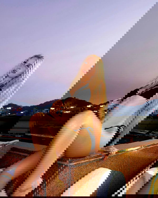 whylollycry whylollycry archive image