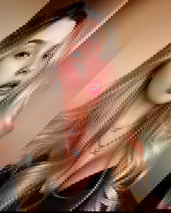 whylollycry whylollycry archive image