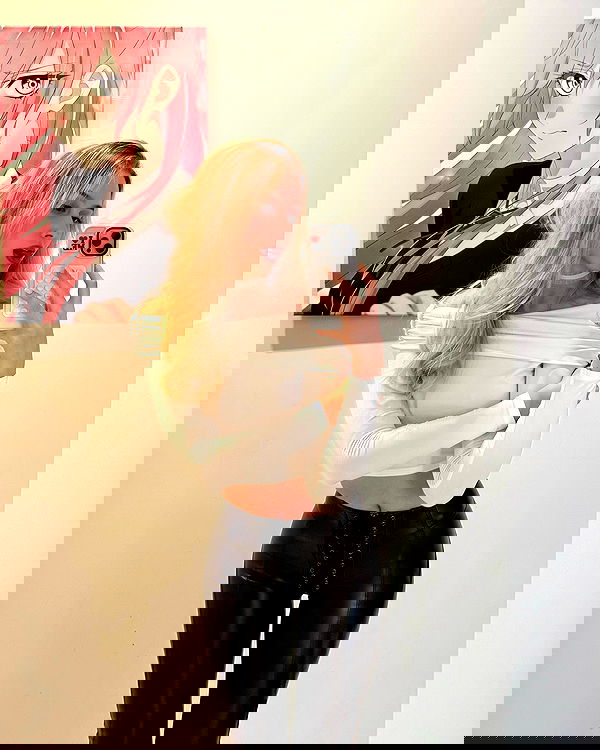 whylollycry whylollycry archive image