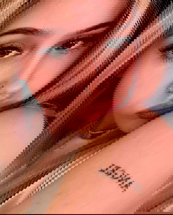 whylollycry whylollycry archive image