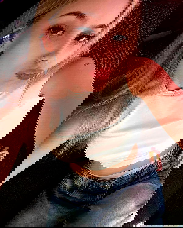 whylollycry whylollycry archive image