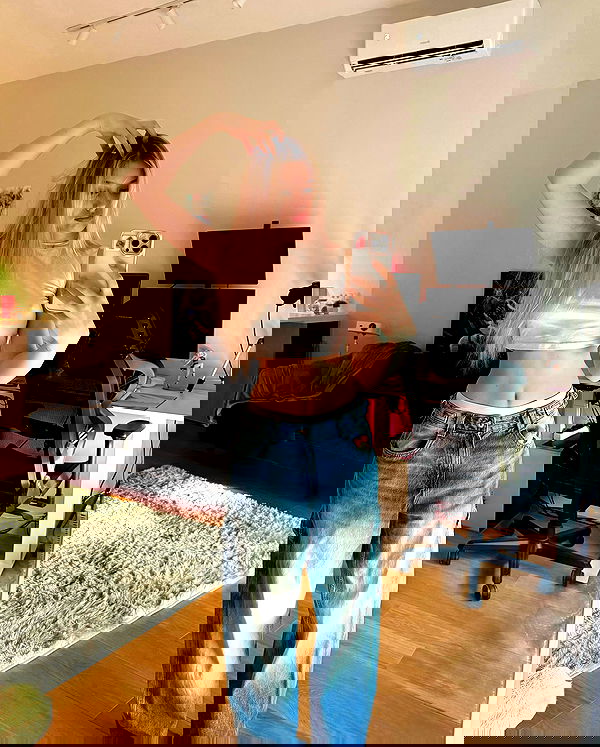 whylollycry whylollycry archive image