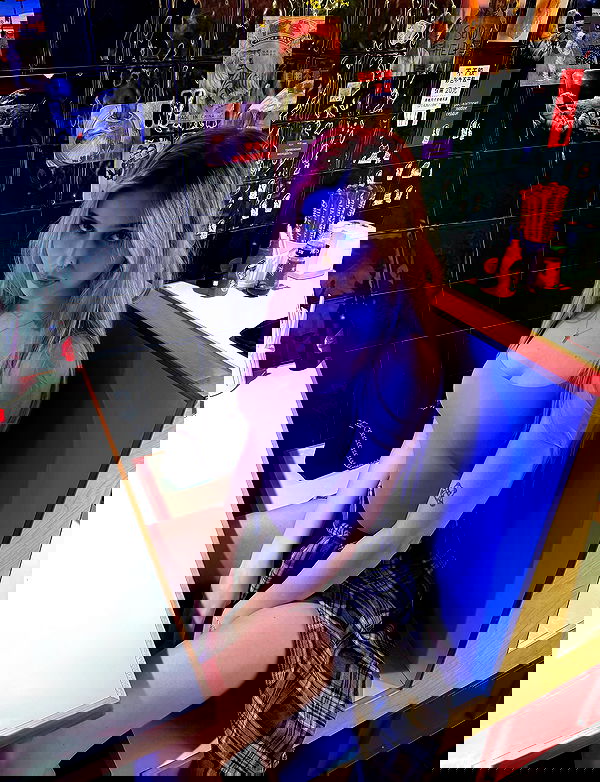 whylollycry whylollycry archive image