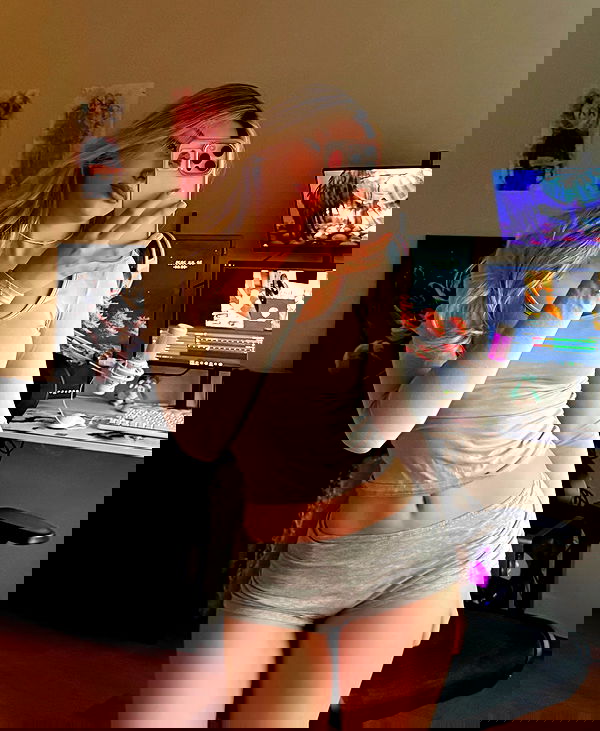 whylollycry whylollycry archive image