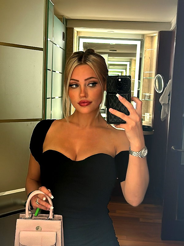 willowwbarbie instagram image archive image