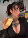 wivvymivvy Altpins Profile Picture
