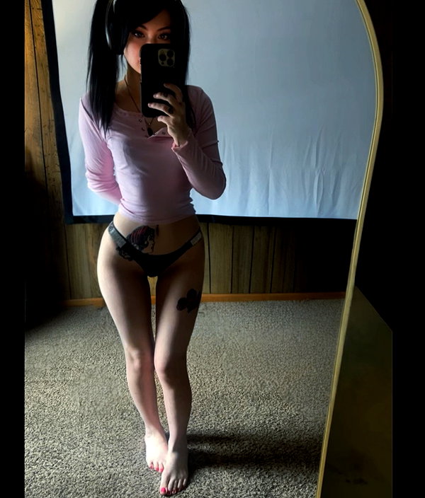 wutamievendoinghere69 instagram image archive image