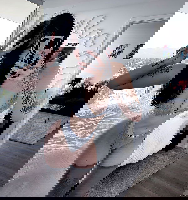 wuvkyu wuvkyu archive image