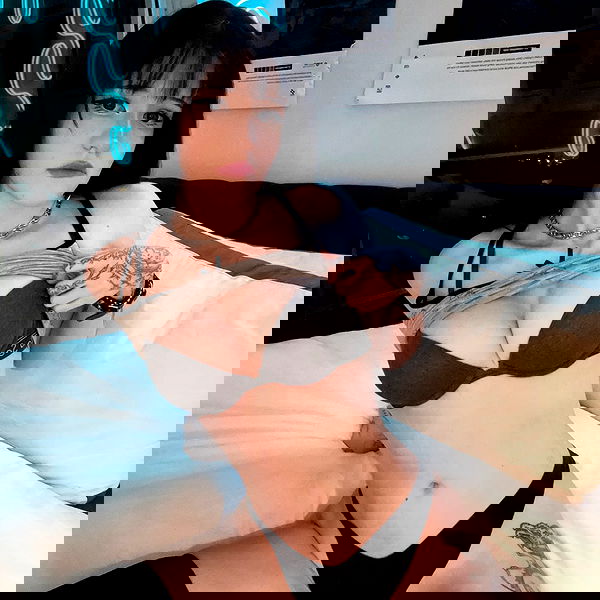 wuvkyu wuvkyu archive image