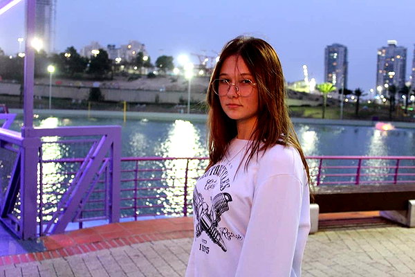x.angelzk instagram image archive image