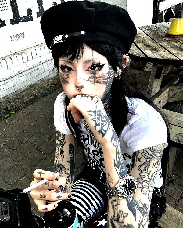 x3m_0x77_void instagram image archive image