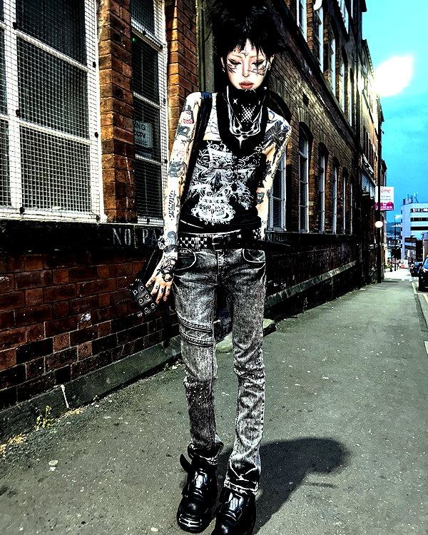 x3m_0x77_void instagram image archive image