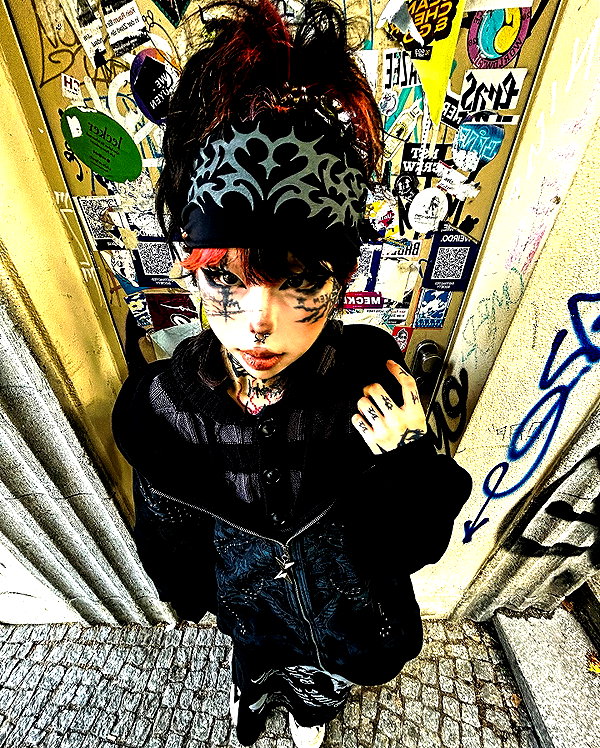 x3m_0x77_void instagram image archive image