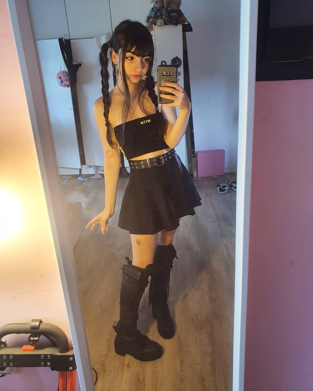 yam_adler instagram image archive image