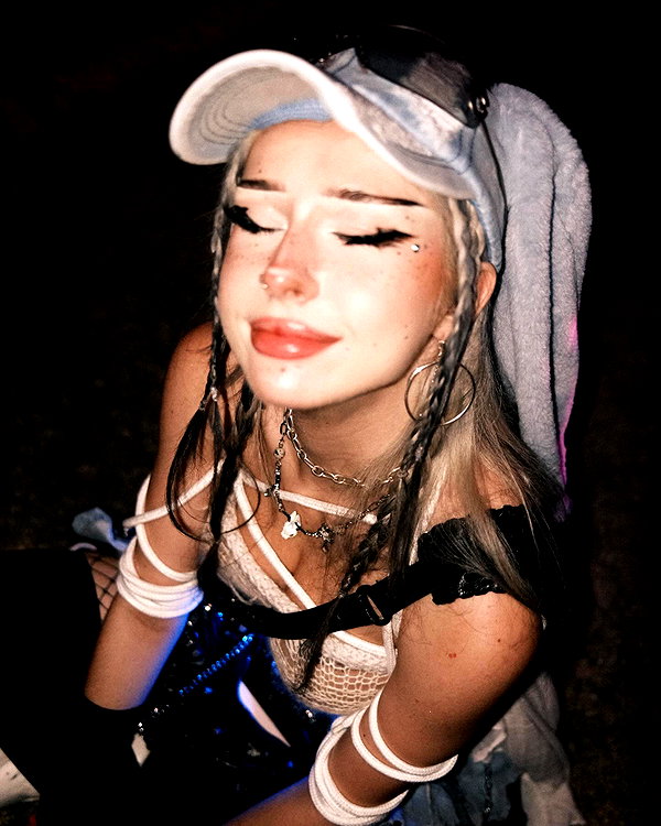 yaminaamane instagram image archive image